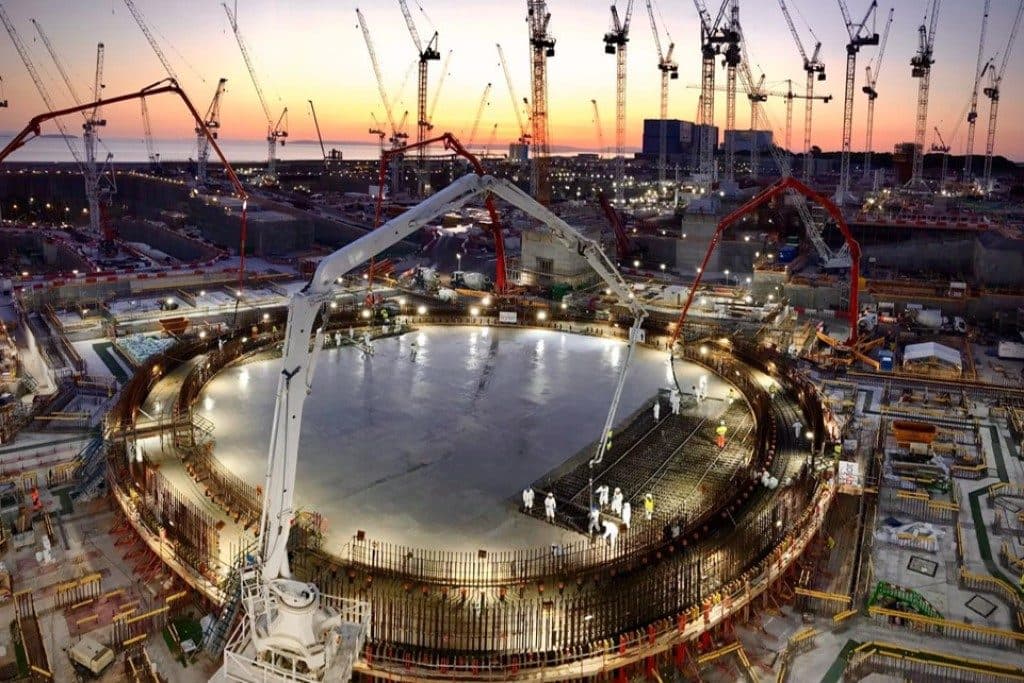 Hinkley Point C reactor basemat concrete pour quality control and project management